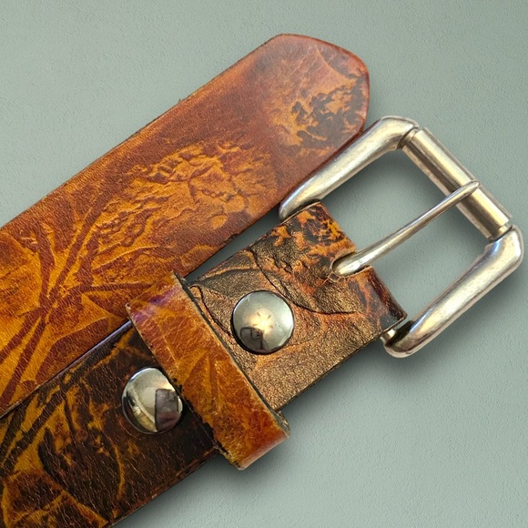 Vintage Handtooled Leather Abstract Floral Unisex Belt - Picture 6 of 11